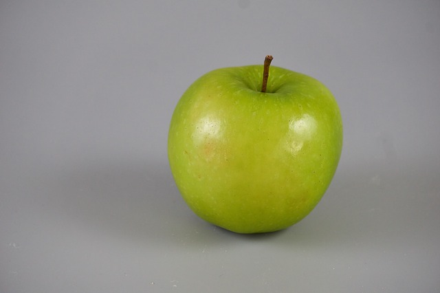zelené jablko.jpg